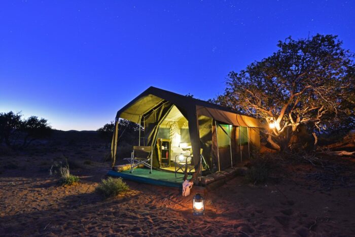 Cedarberg Travel | Sanbona Explorer Camp