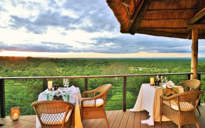 Cedarberg Travel | Victoria Falls Safari Club