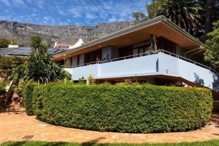 Cedarberg Travel | Lezard Bleu Guesthouse