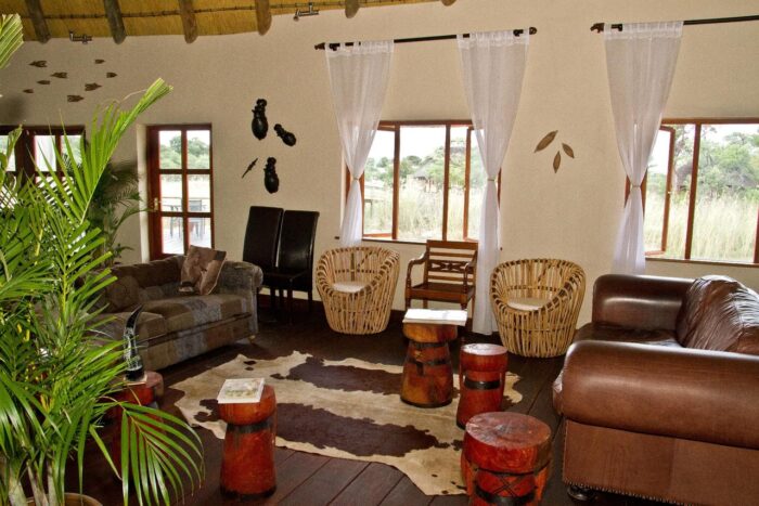 Cedarberg Travel | Hakusembe River Lodge