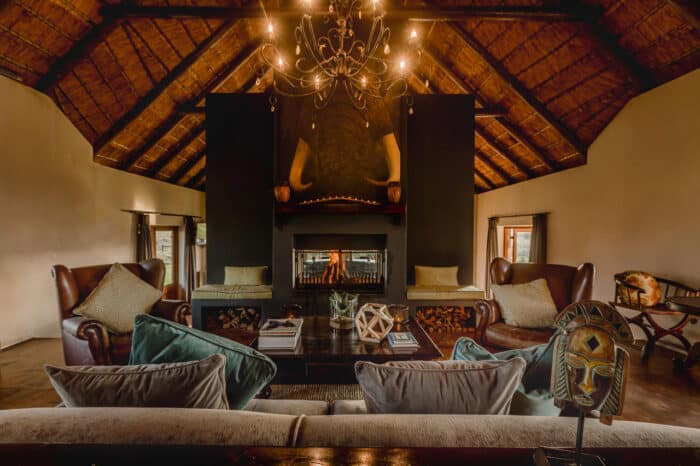 Cedarberg Travel | Amakhala Hlosi Lodge