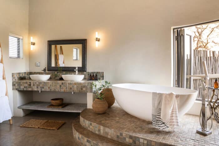 Cedarberg Travel | Simbavati River Lodge