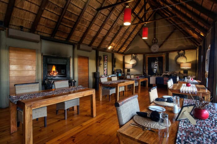 Cedarberg Travel | Amakhala Bush Lodge