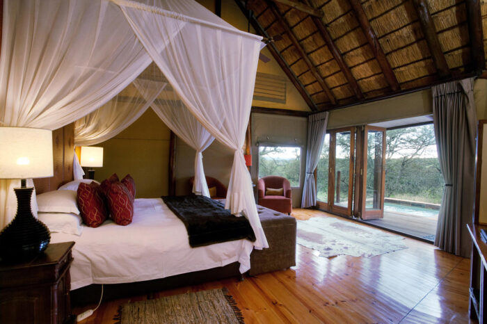 Cedarberg Travel | Amakhala Bush Lodge