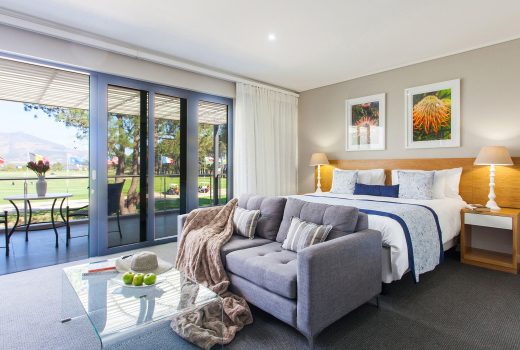 Pearl Valley Hotel by Mantis
