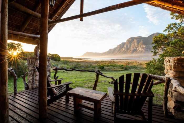 Cedarberg Travel | Mosaic Lagoon Lodge