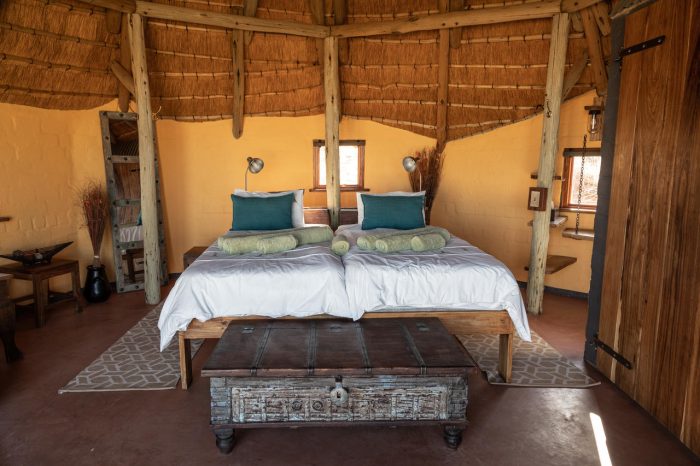 Cedarberg Travel | Kalahari Red Dunes Lodge