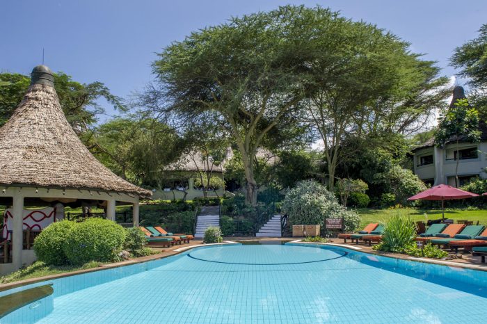 Cedarberg Travel | Lake Manyara Serena Safari Lodge