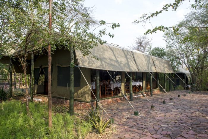 Cedarberg Travel | Kirawira Camp