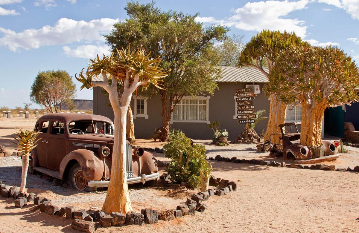 Canyon Roadhouse - family lodges in Namibia