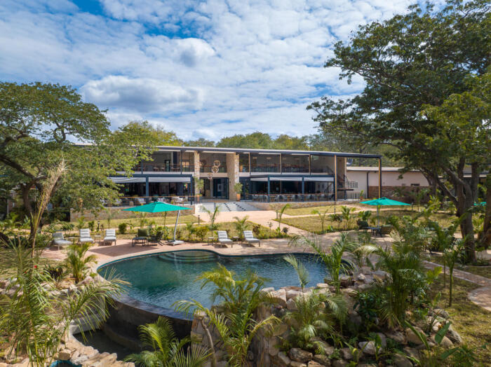 Cedarberg Travel | Waterfalls Lodge